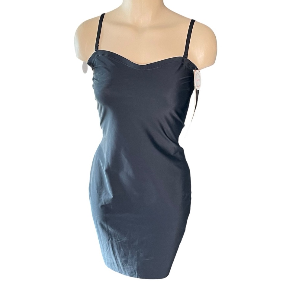 ASSETS by Spanx Black Shaping Convertible Slip Size XL
